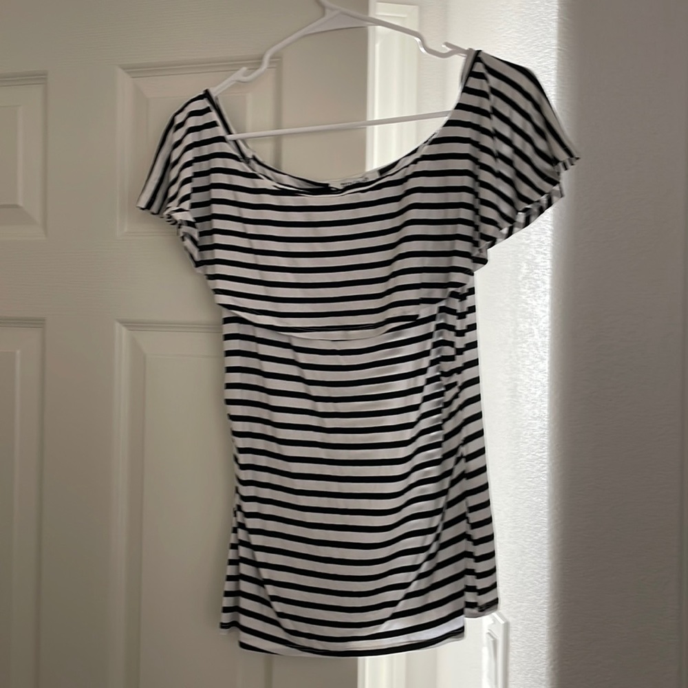 White House/Black Market Top